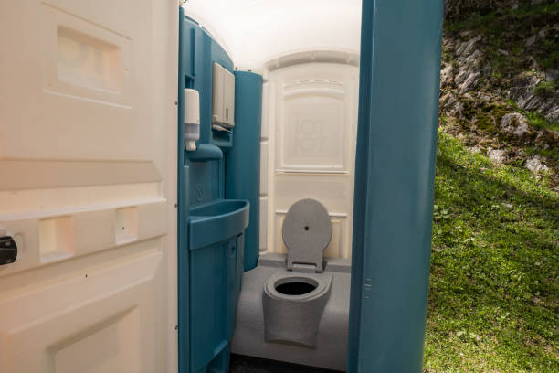 Best Portable restroom trailer rental  in Duluth, GA